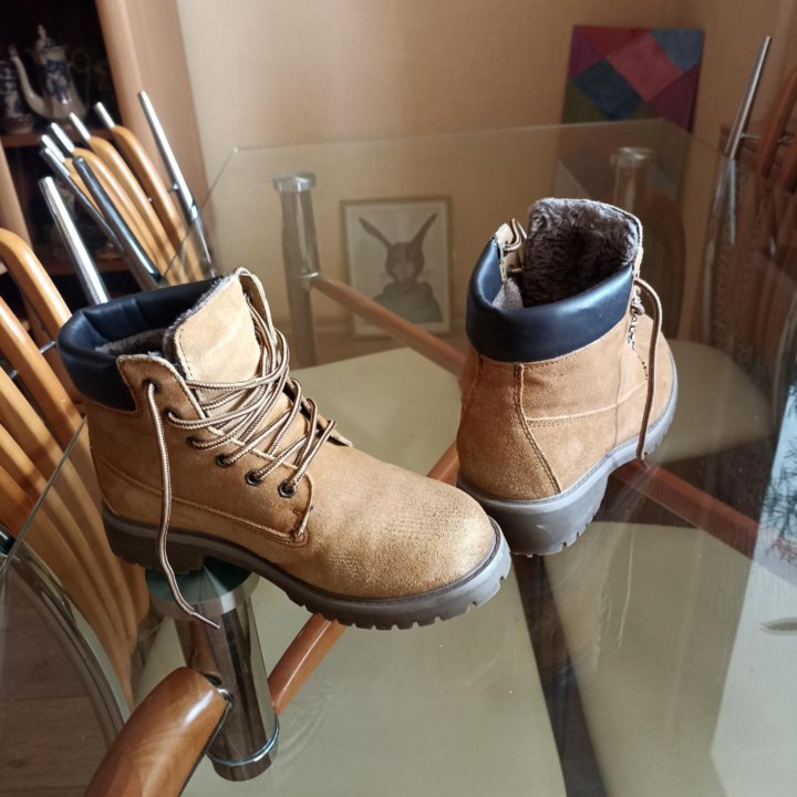 Зимние ботинки