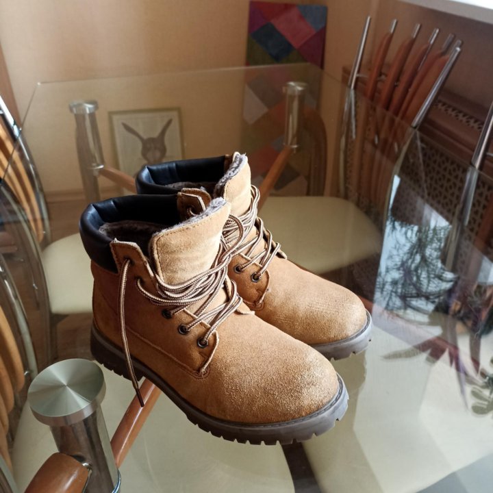 Зимние ботинки