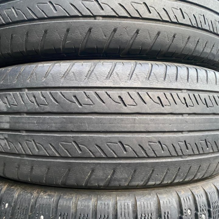 225/65 R17 Dunlop Grandtrek PT2