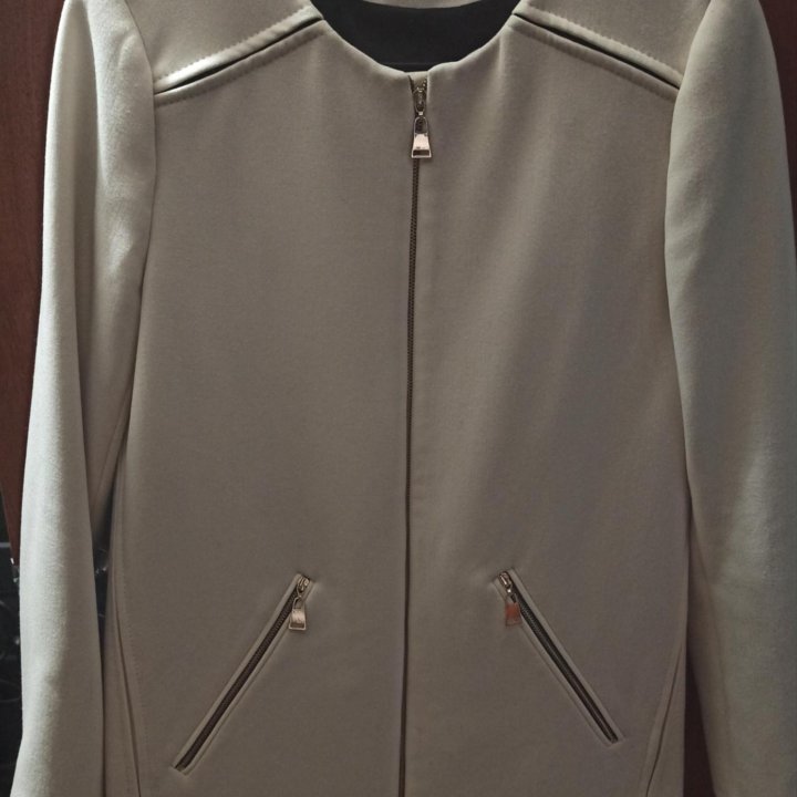Женское пальто Zara 42- 44