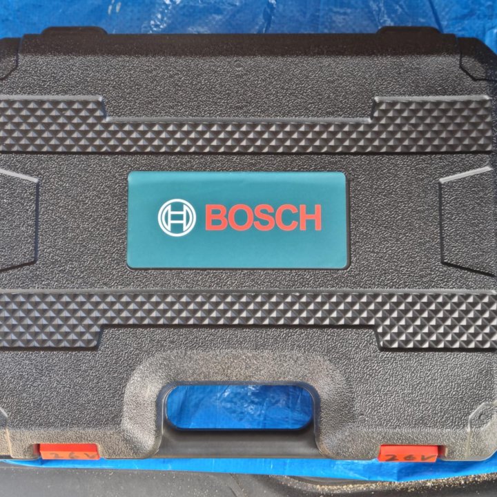 Шуруповерт Bosch