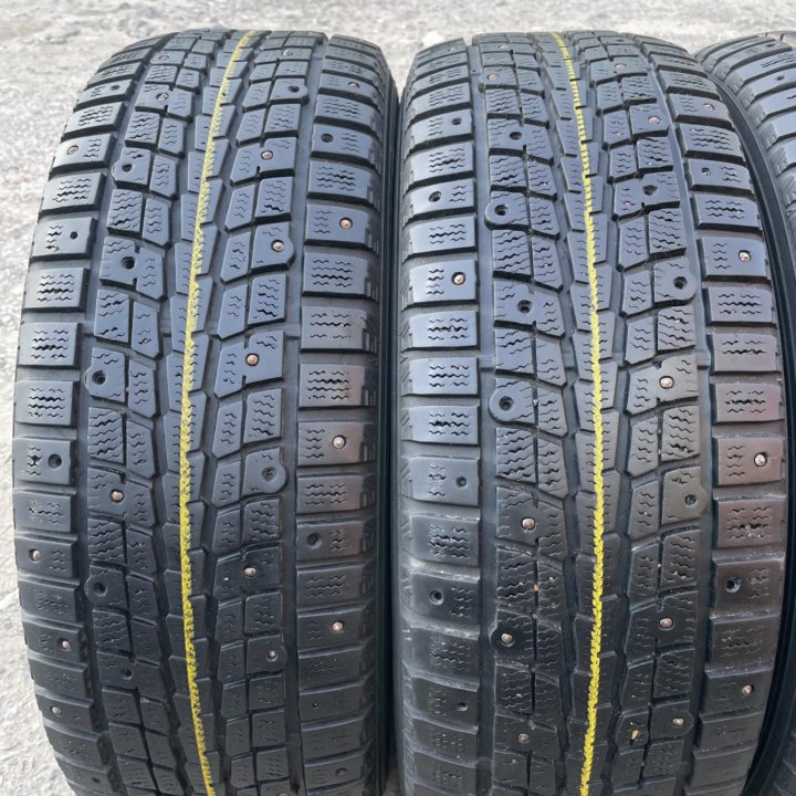 Dunloo SP Winter ICE 01 205/60 R16 4шт