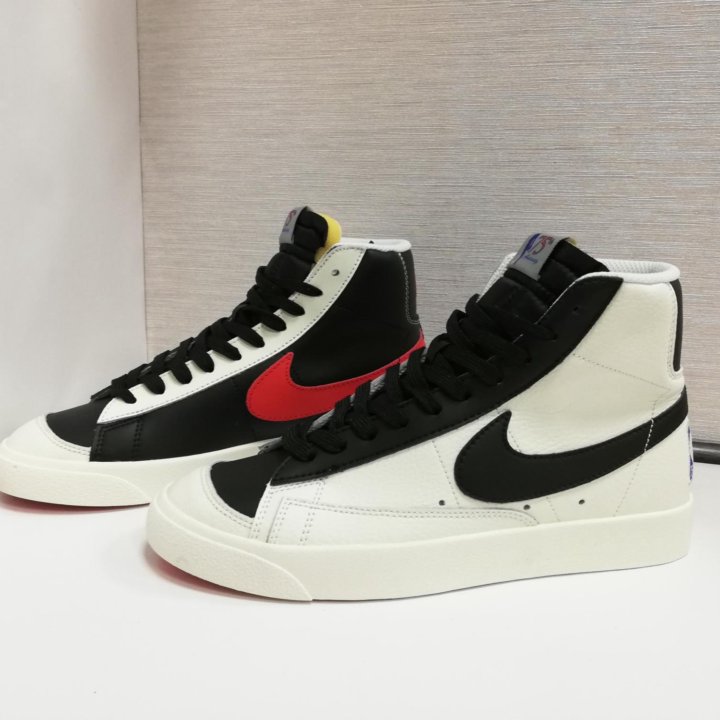 Кроссовки Nike Blazer