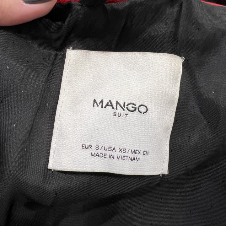 Пальто mango 42