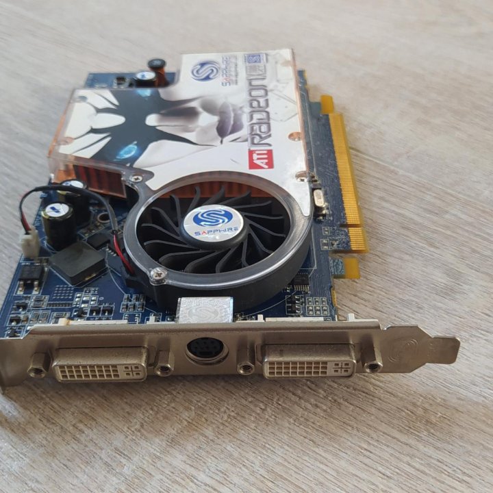 Видеокарта ATI RADEON X1600XT