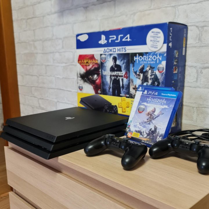 Sony Playstation 4 Pro1 tb4К2 джойстика