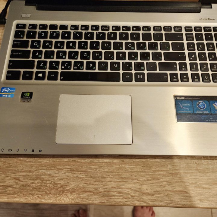 Asus K56, core i5, 12gb, SSD, nvidia gt635m