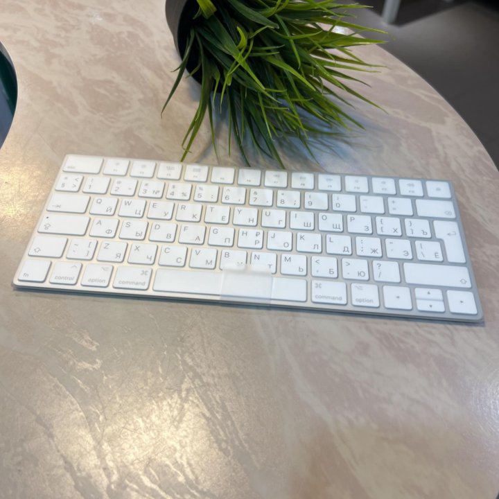 Apple Magic Keyboard 2 поколения