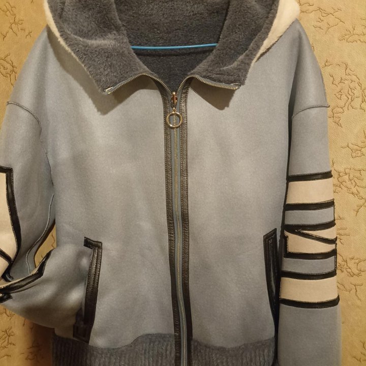 Куртка 46-48р.