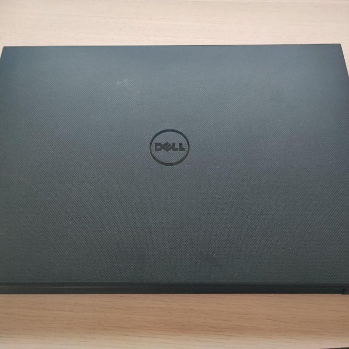 Ноутбук Dell Inspiron 15 3000 Series