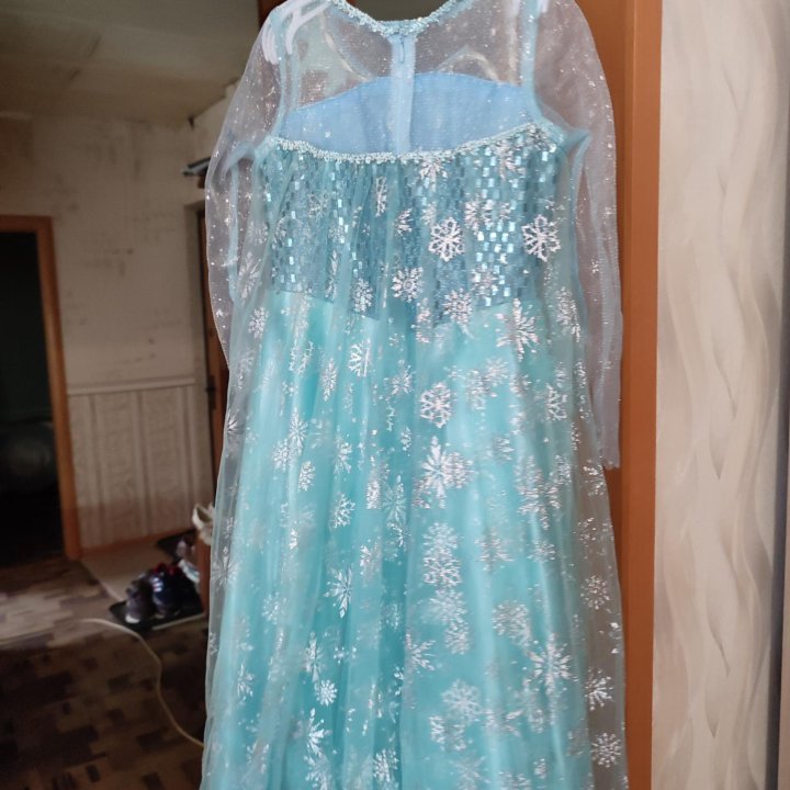 Платье Эльзы