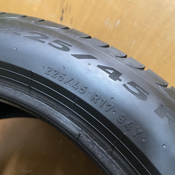 Pirelli Powergy 225/45 R17 1шт