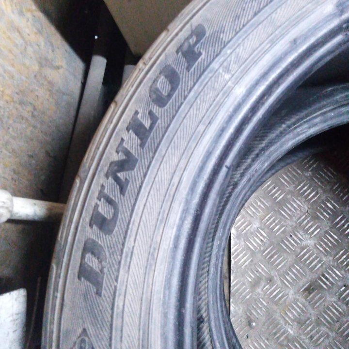 215 /55 R18