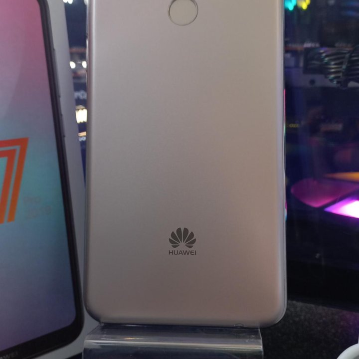 Huawei Y7 prime