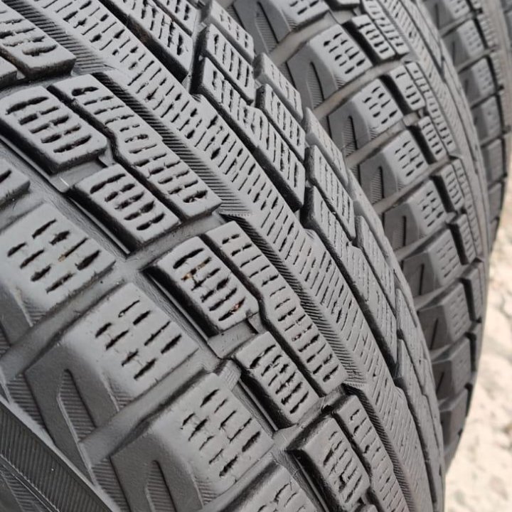 225/65R17 Yokohama Geolandar ig-73