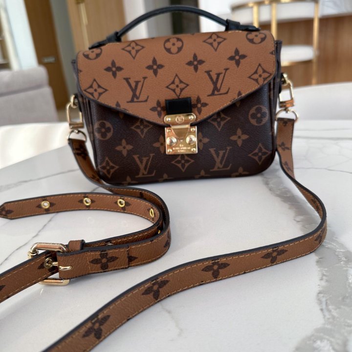 Сумка Louis Vuitton