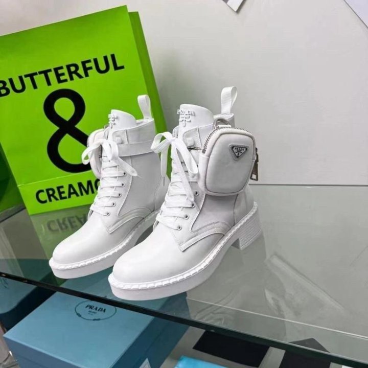 Ботинки Prada