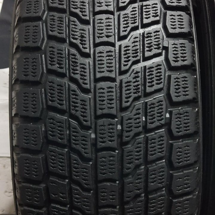 225/65R17 101Q Yokohama Geolandar I/T G072 пара