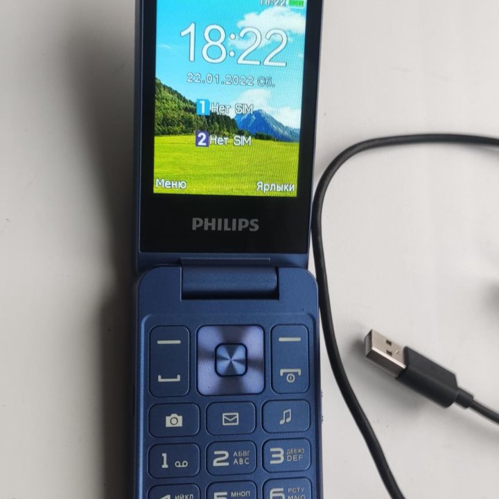 Телефон раскладной Philips 2602 свежая модель