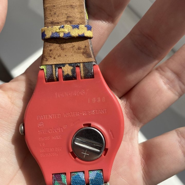 Часы swatch