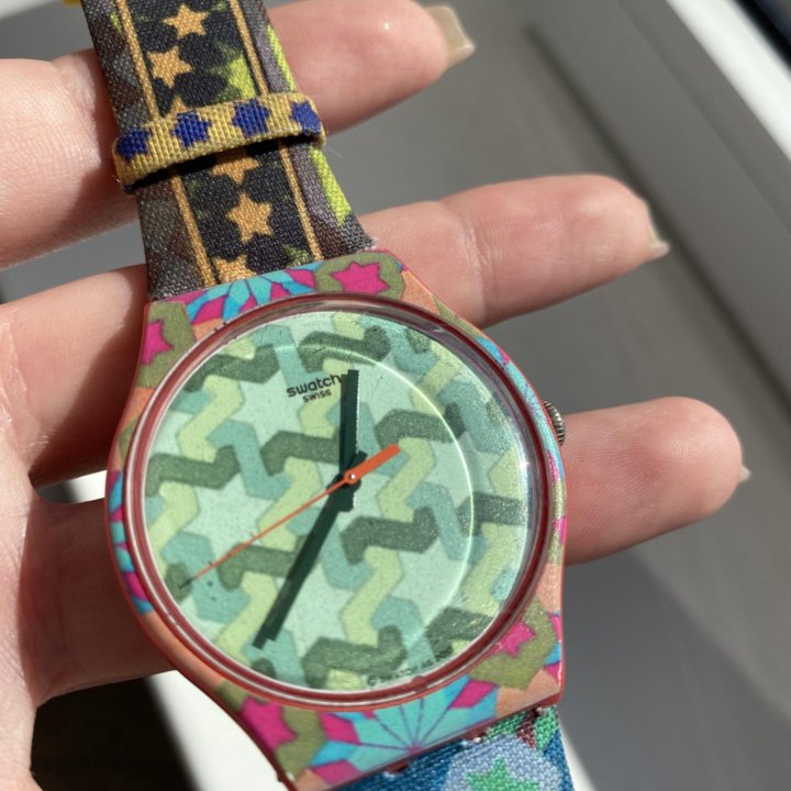 Часы swatch
