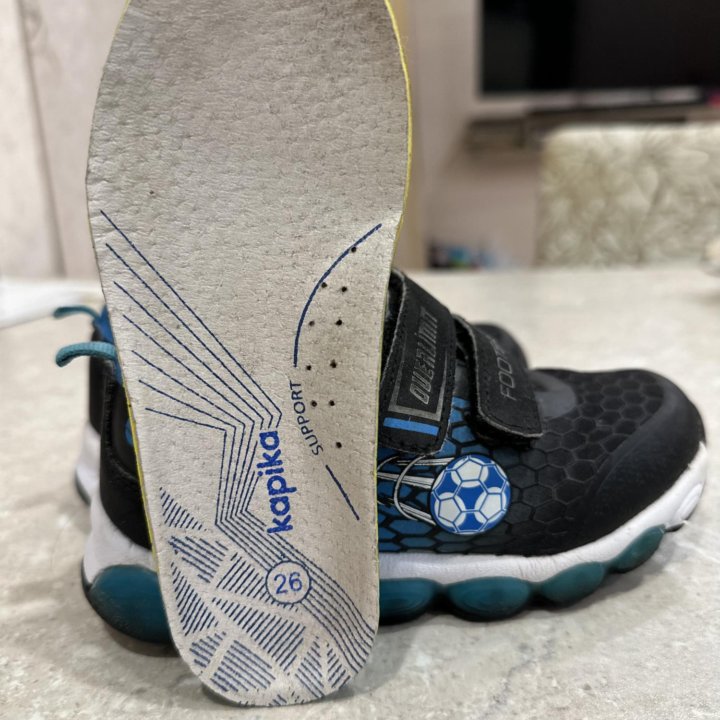 Кроссовки ботинки Kapika