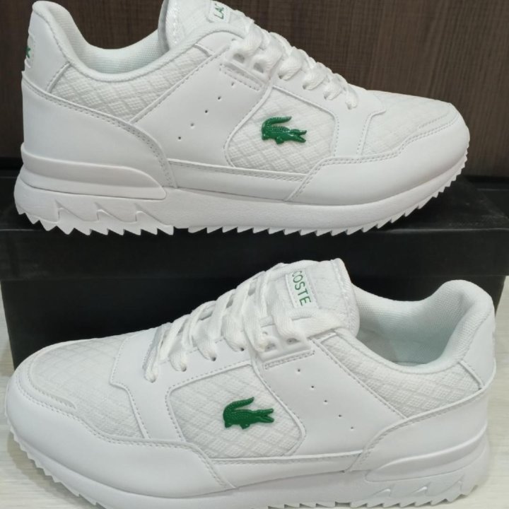 Кроссовки Lacoste новые белые