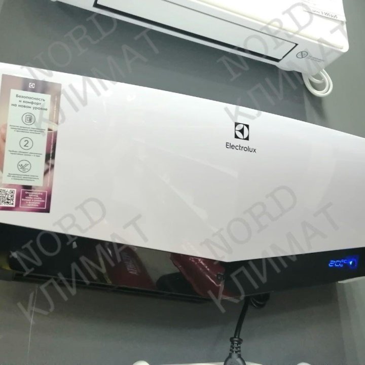 Настенный тепловентилятор Electrolux EFH/W-7020