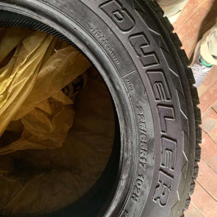 225/65R17