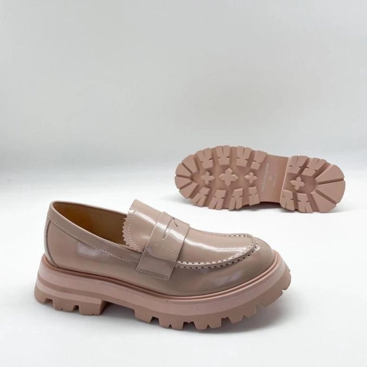 Лоферы Alexander McQueen ⚜️