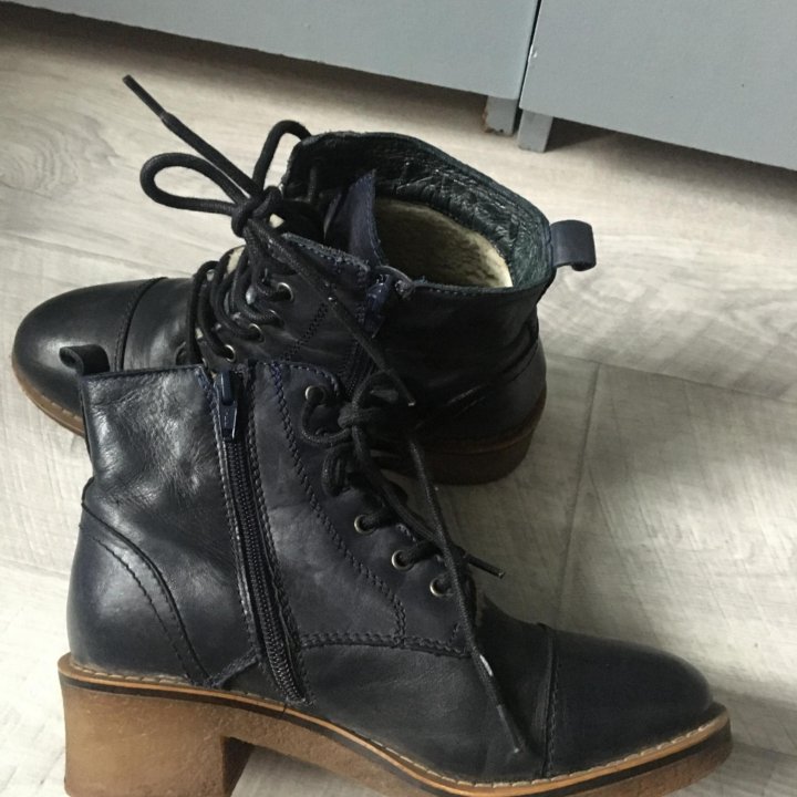 Ботинки женские