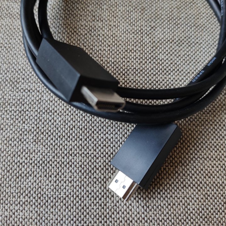 Hdmi cable PS5