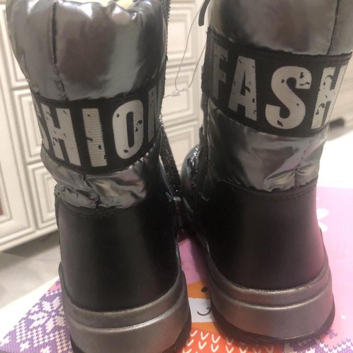 Сапожки для девочек