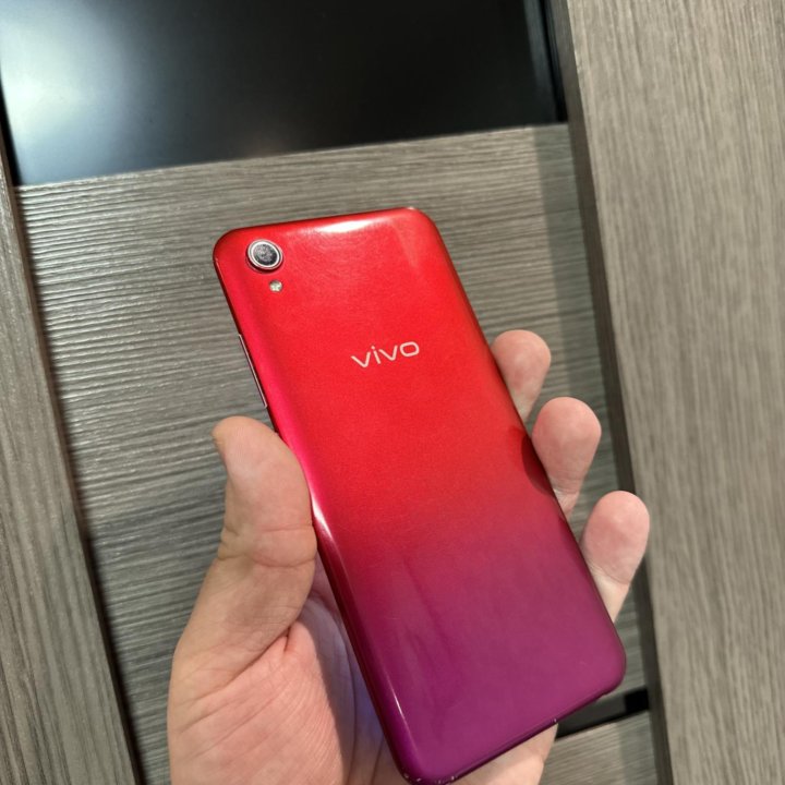 Продам Vivo Y91 2/32Gb