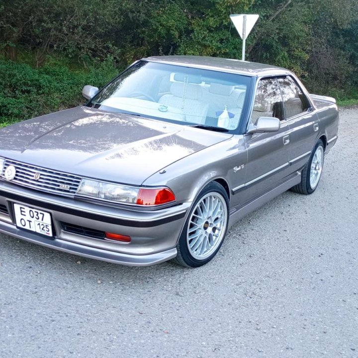 Toyota Mark II, 1990