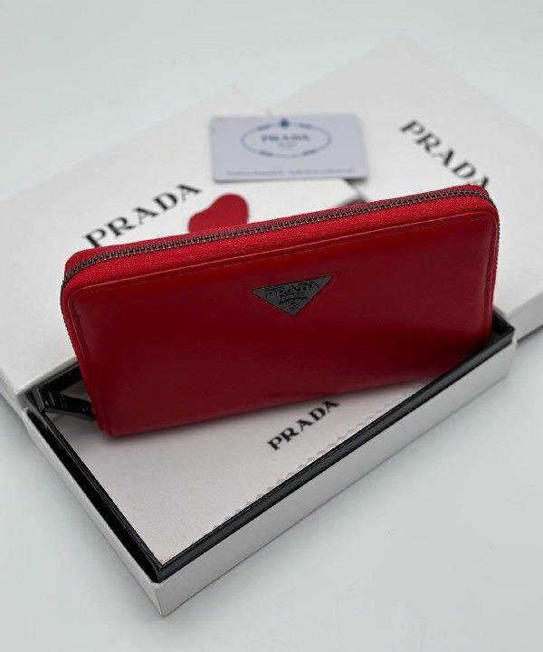 Кошелек Prada