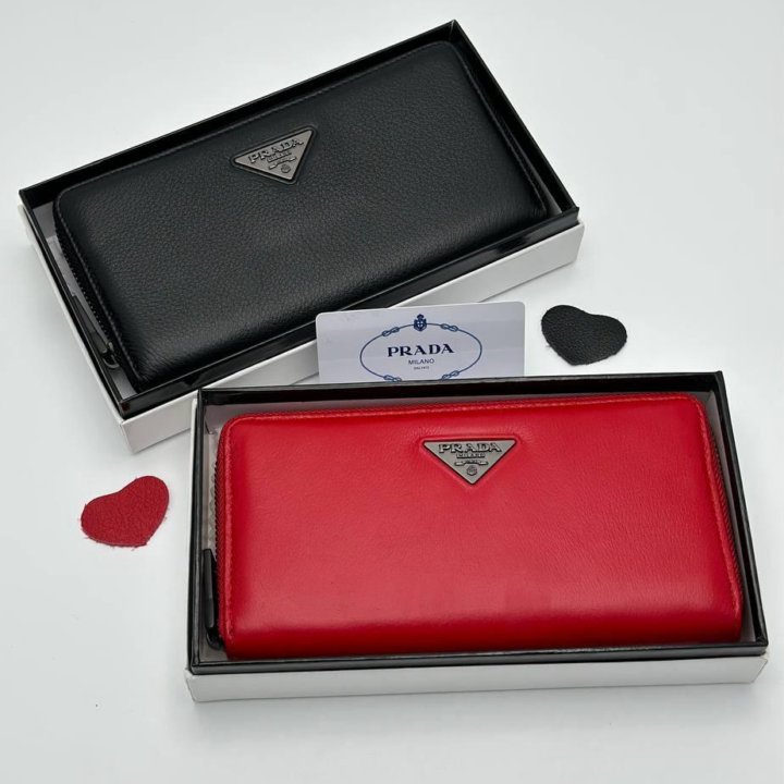 Кошелек Prada