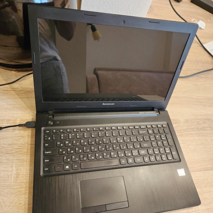 Lenovo G505s, 4 ядра, 8гб, 500SSD+750HDD