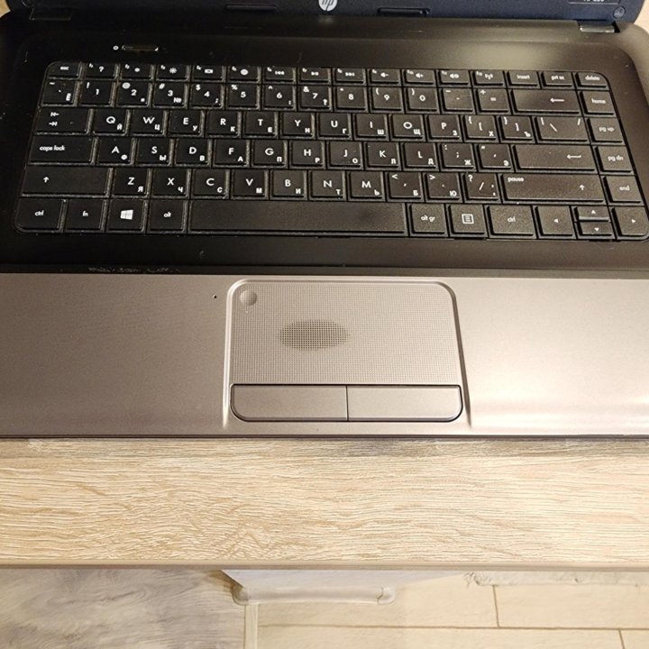 HP 650, core i3, 256SSD+320HDD