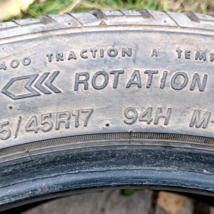 235/45/R17 Firestone