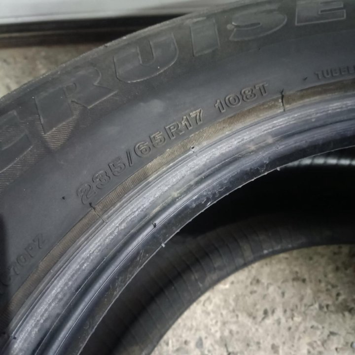 235/65R17 Bridgestone Ice Cruiser 7000 (Лот №6943)