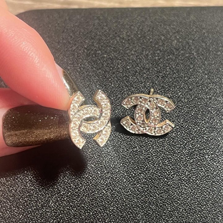 Новые серьги золотые Chanel