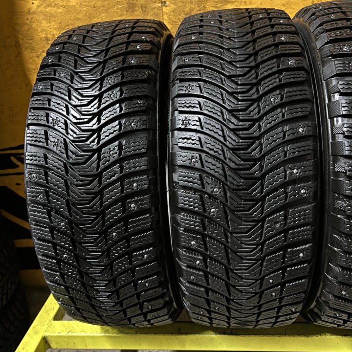 Новые Зимние шины Michelin X-Ice North 3 R16