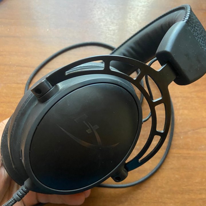 Наушники HyperX cloud alpha s