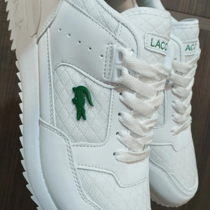 Кроссовки Lacoste новые белые