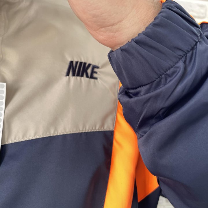 Спортивный костюм Nike