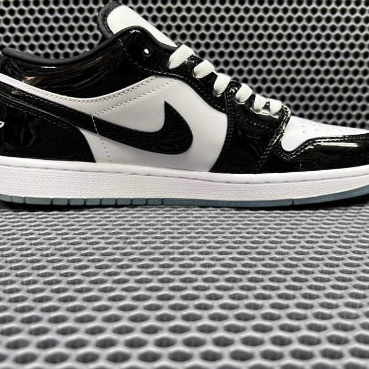 Кроссовки Nike Air Jordan 1 Low Black (37-45)