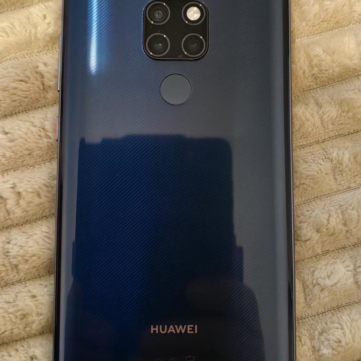 HUAWEI Mate 20