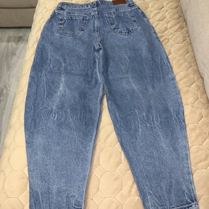 Широкие джинсы с высокой посадкой, рост 140