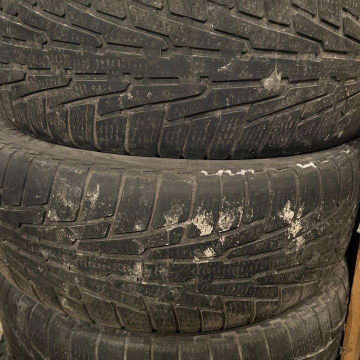 Nokian 265/60/R18